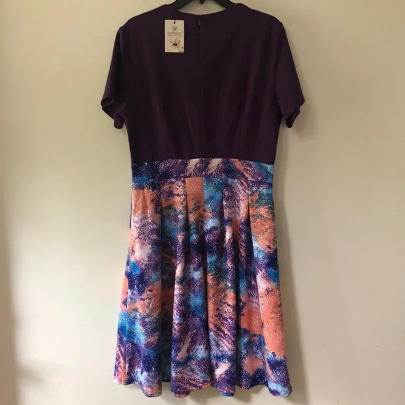 VINTAGE Style print flared print A-Line swing dress with pockets. SIZE: XL - Picture 5 of 8